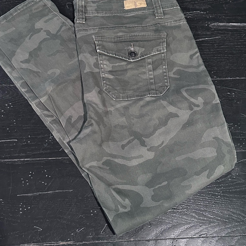Skinny Camo Pants - Olive Green